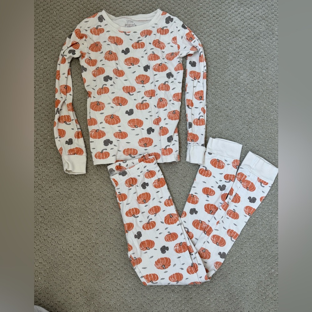 Carters little planet Pumpkin Print Pajama Set 8